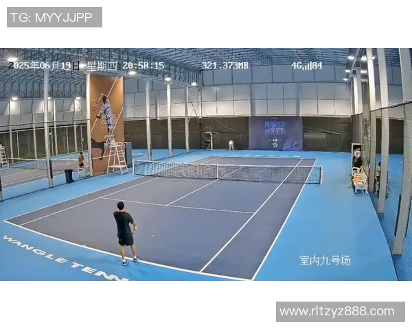 成都网球队与广州网球队赛后战术分析与复盘探讨