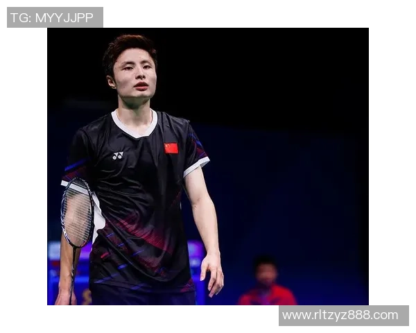 杭州羽毛球队在钻石联赛中的辉煌成就与突破之路解析